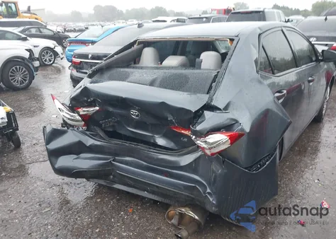 2017 Toyota Corolla Le z USA, uszkodzony, nr VIN 5YFBURHE5HP664247